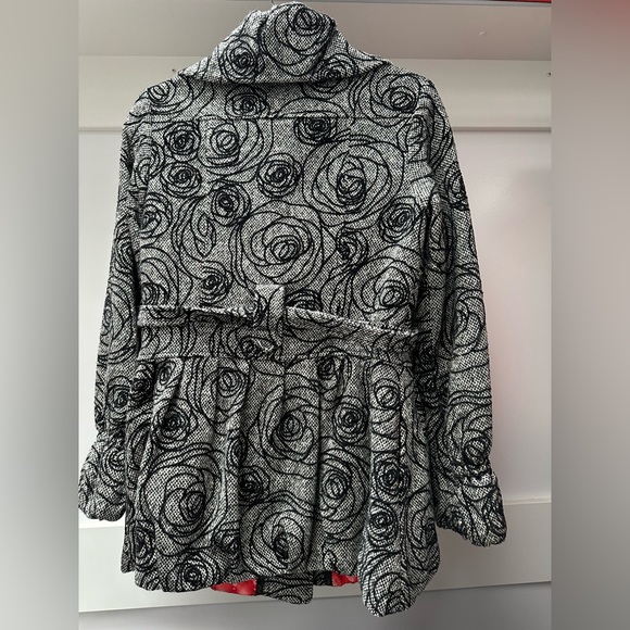 Betsey Johnson Vintage Coat Size 6 - Picture 2 of 4